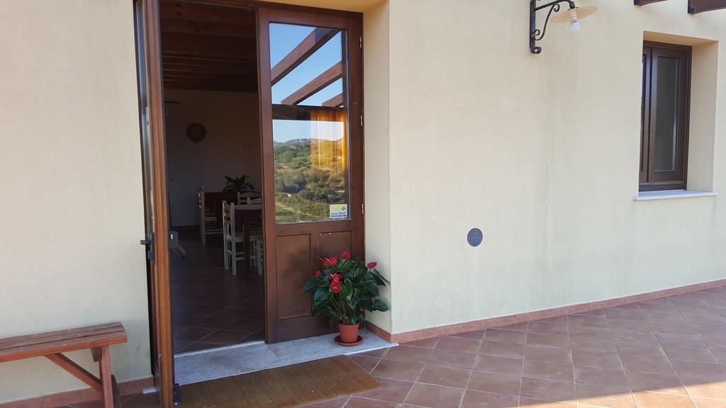 Agriturismo Gessi كالاتافيمي المظهر الخارجي الصورة